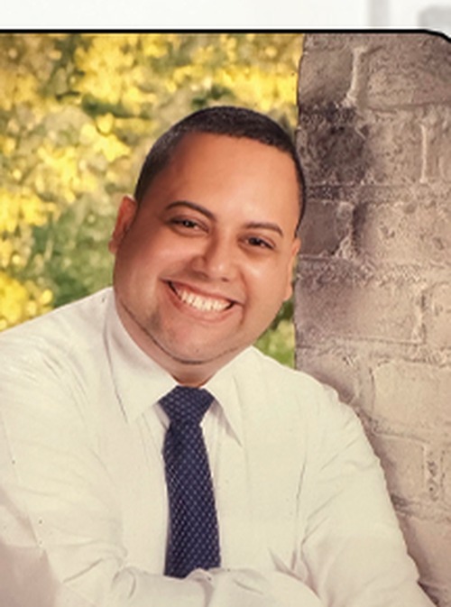 Portrait of author Edward Rodriguez